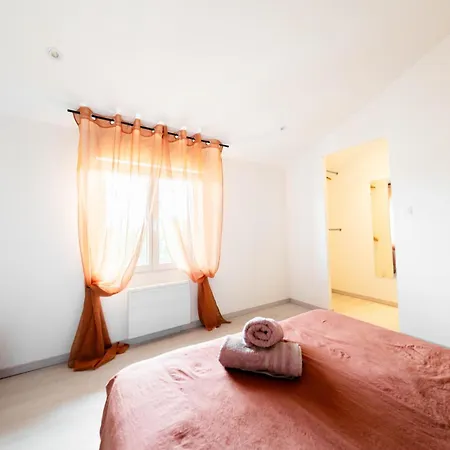 Au Plaisir Du Vila *