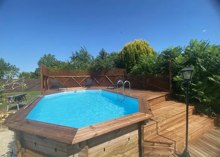 Au Plaisir Du * Sainte-Marie-du-Lac-Nuisement